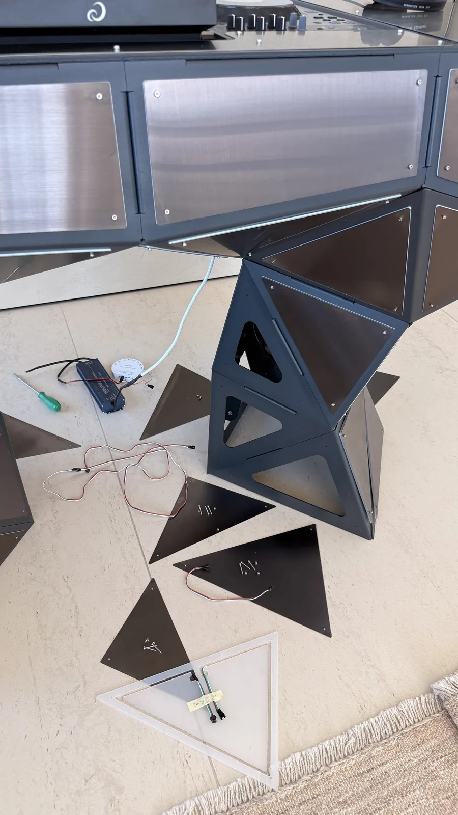Tri Pi — work photograph.